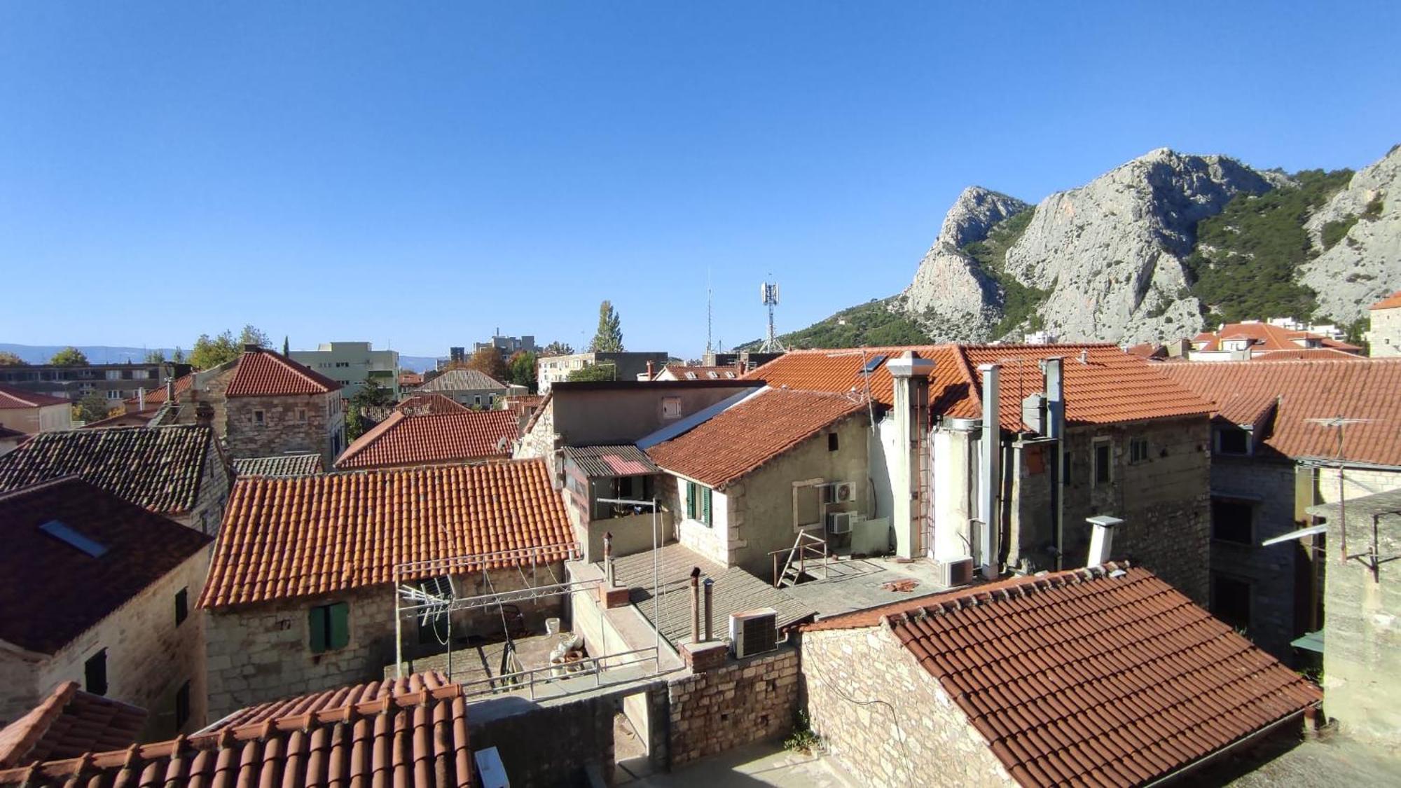 Luxury City Centre Apartment With Stunning View Omiš Exterior foto