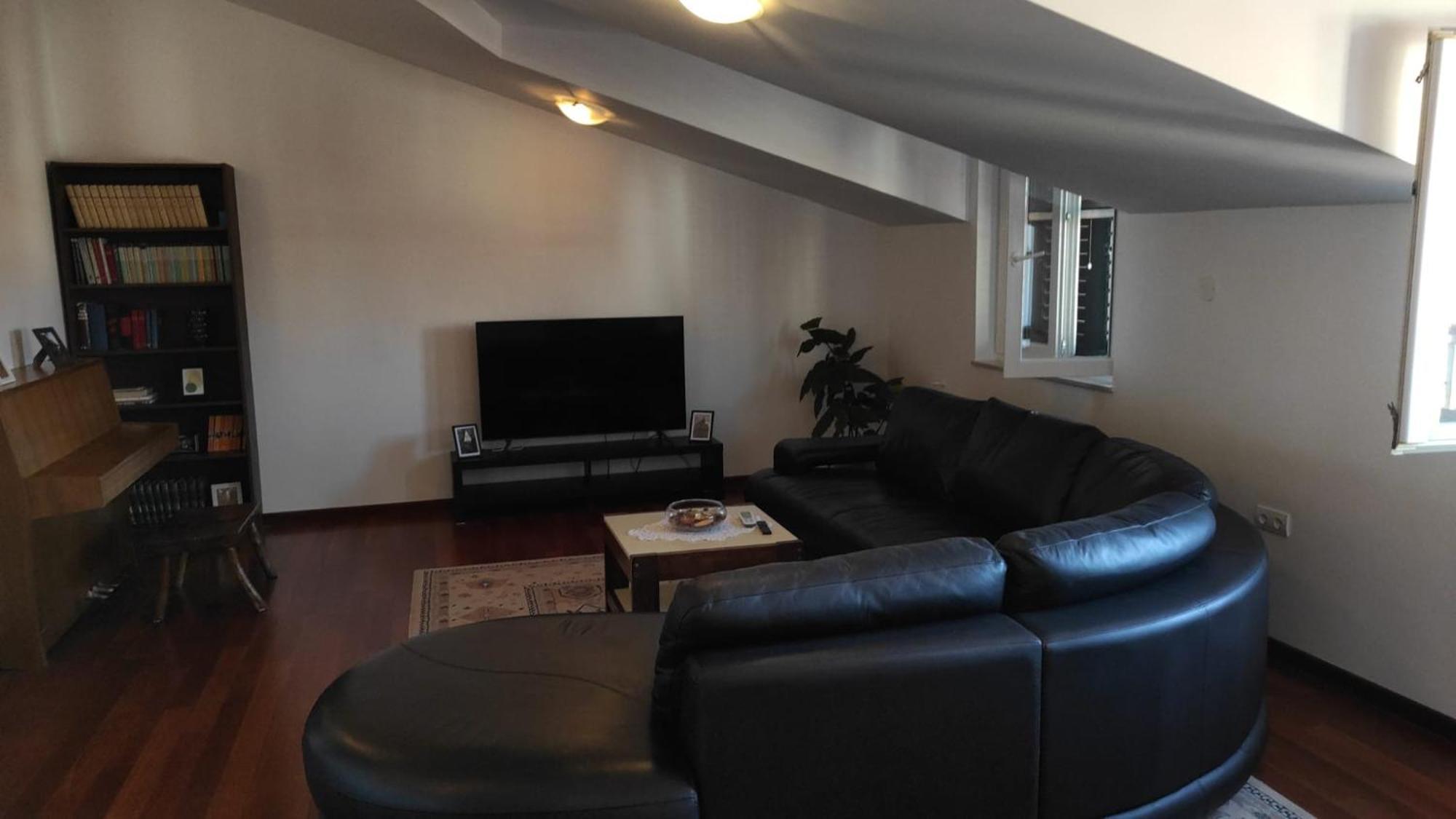 Luxury City Centre Apartment With Stunning View Omiš Exterior foto